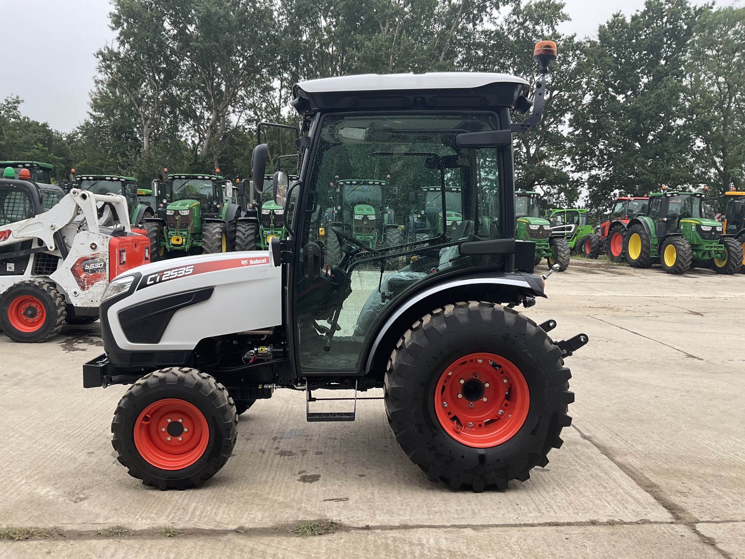 BOBCAT CT2535