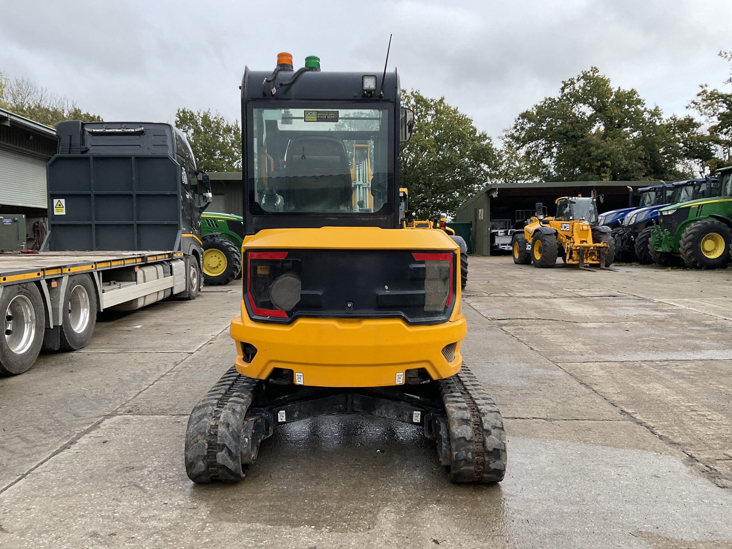 JCB 35Z-1