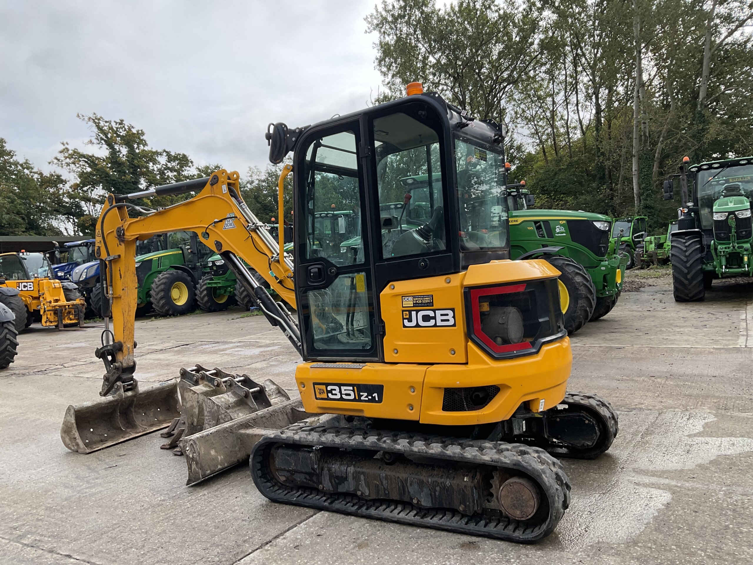 JCB 35Z-1