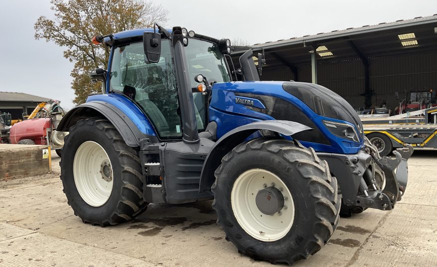 VALTRA T154