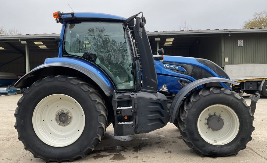 VALTRA T154