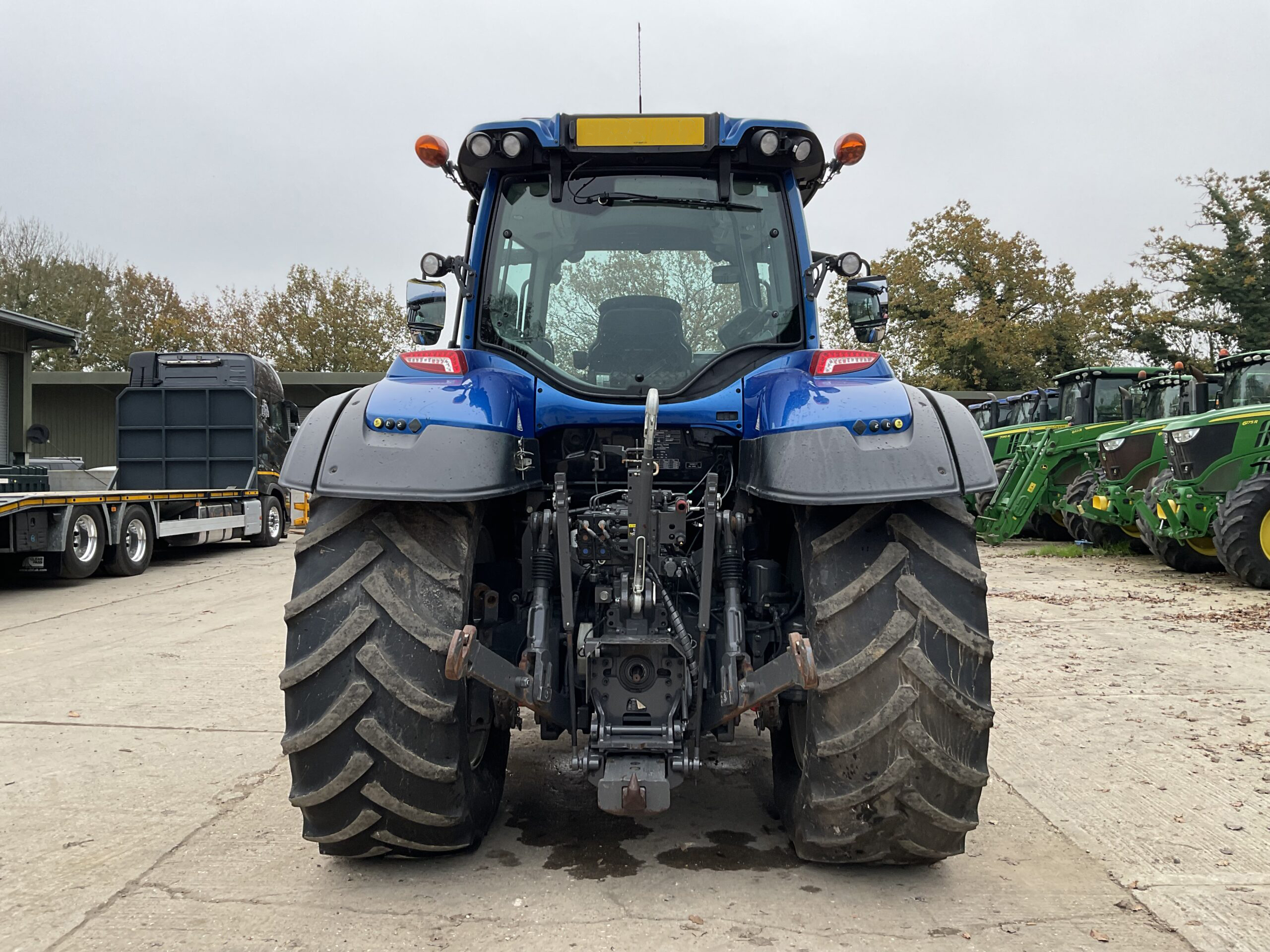 VALTRA T154