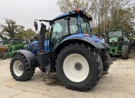 VALTRA T154