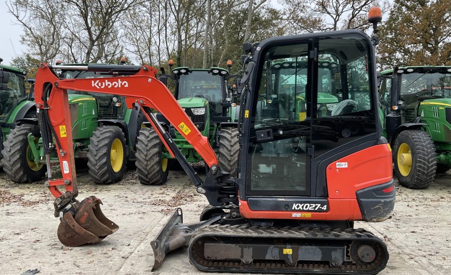 KUBOTA KX027-4