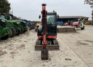KUBOTA KX027-4