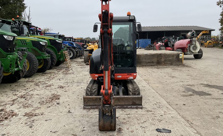 KUBOTA KX027-4