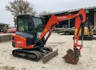 KUBOTA KX027-4