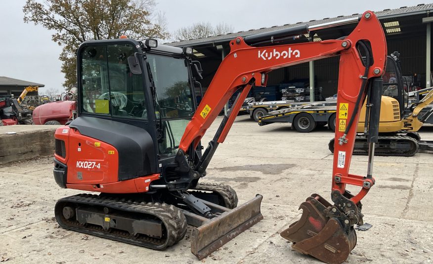 KUBOTA KX027-4