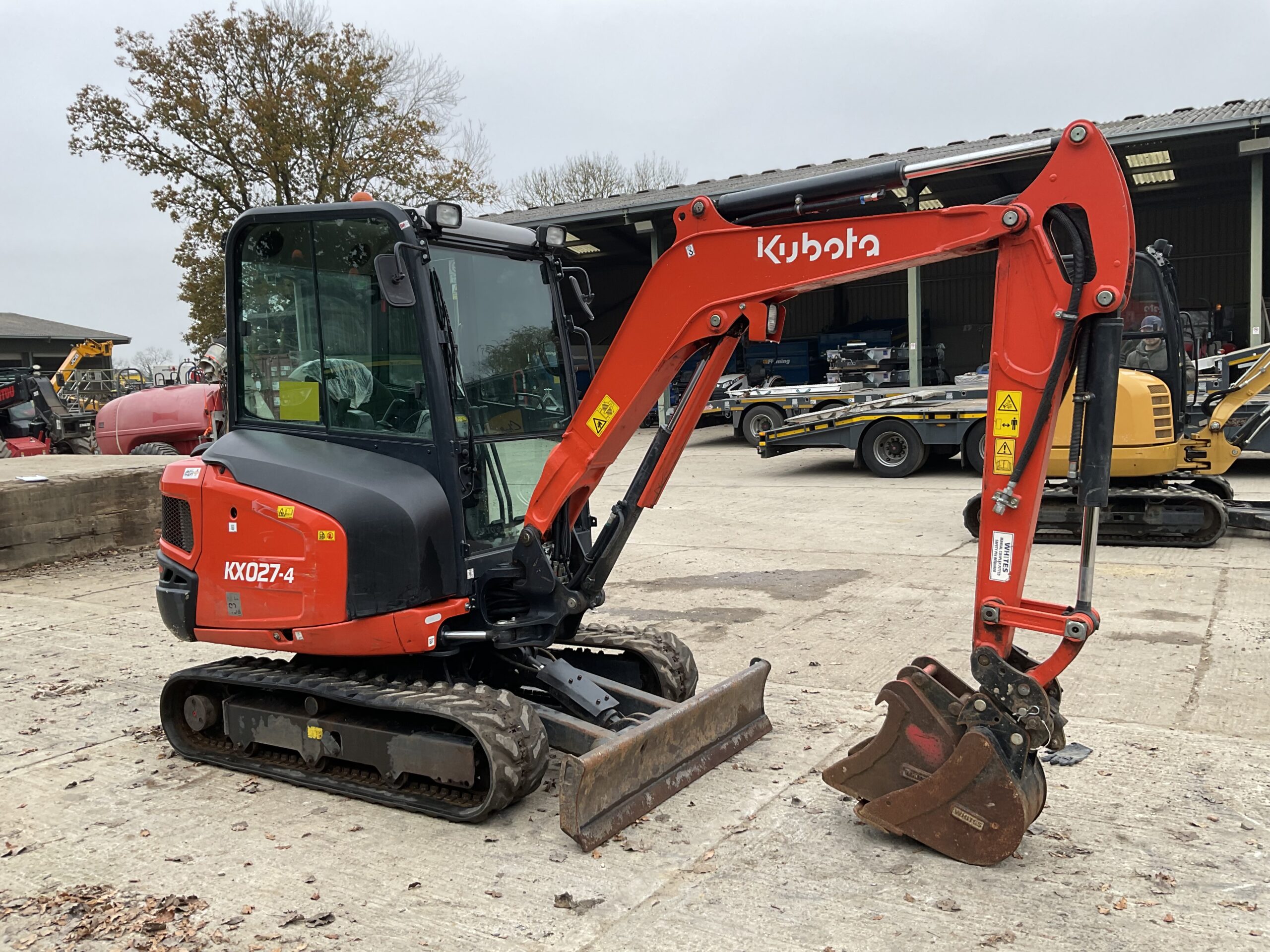 KUBOTA KX027-4