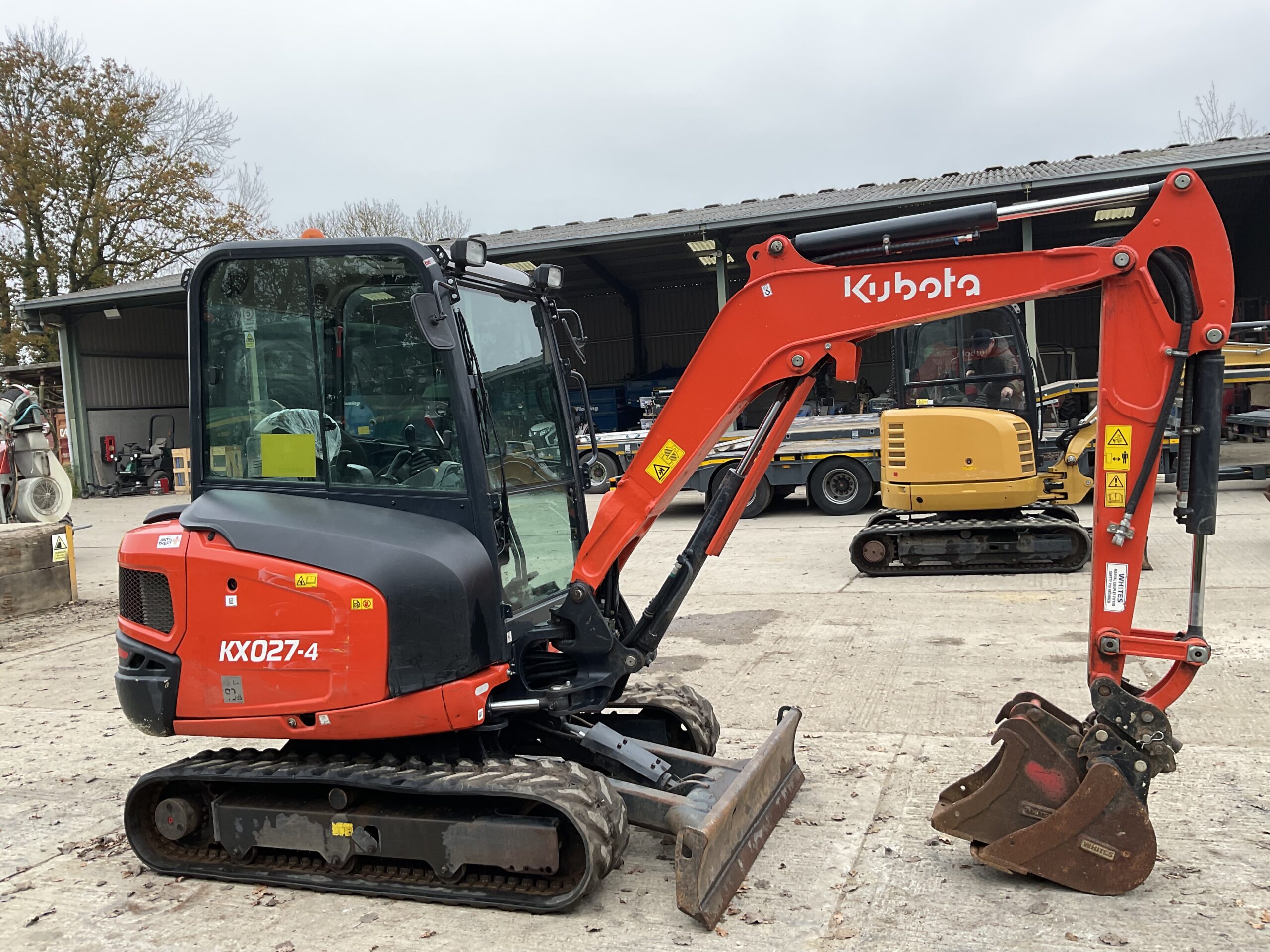 KUBOTA KX027-4