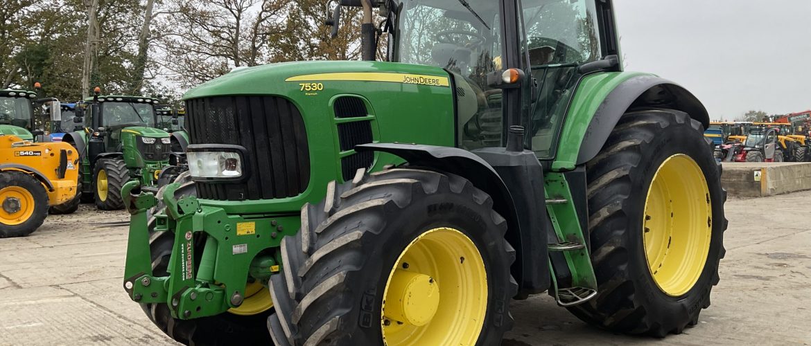Kaufen Sie John Deere 7530 Premium | Langlebige, effiziente Traktoren für die moderne Landwirtschaft