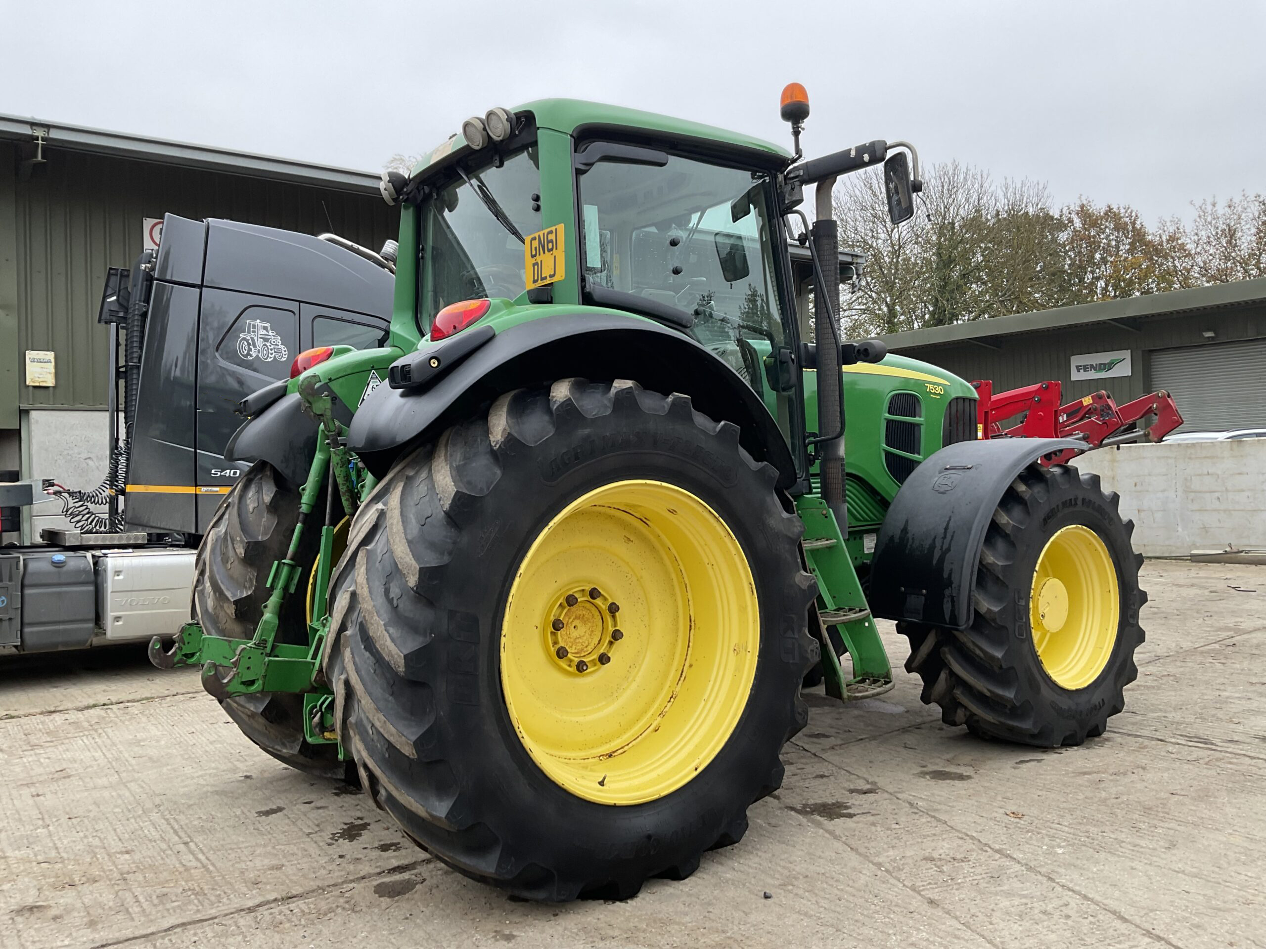 JOHN DEERE 7530 PREMIUM