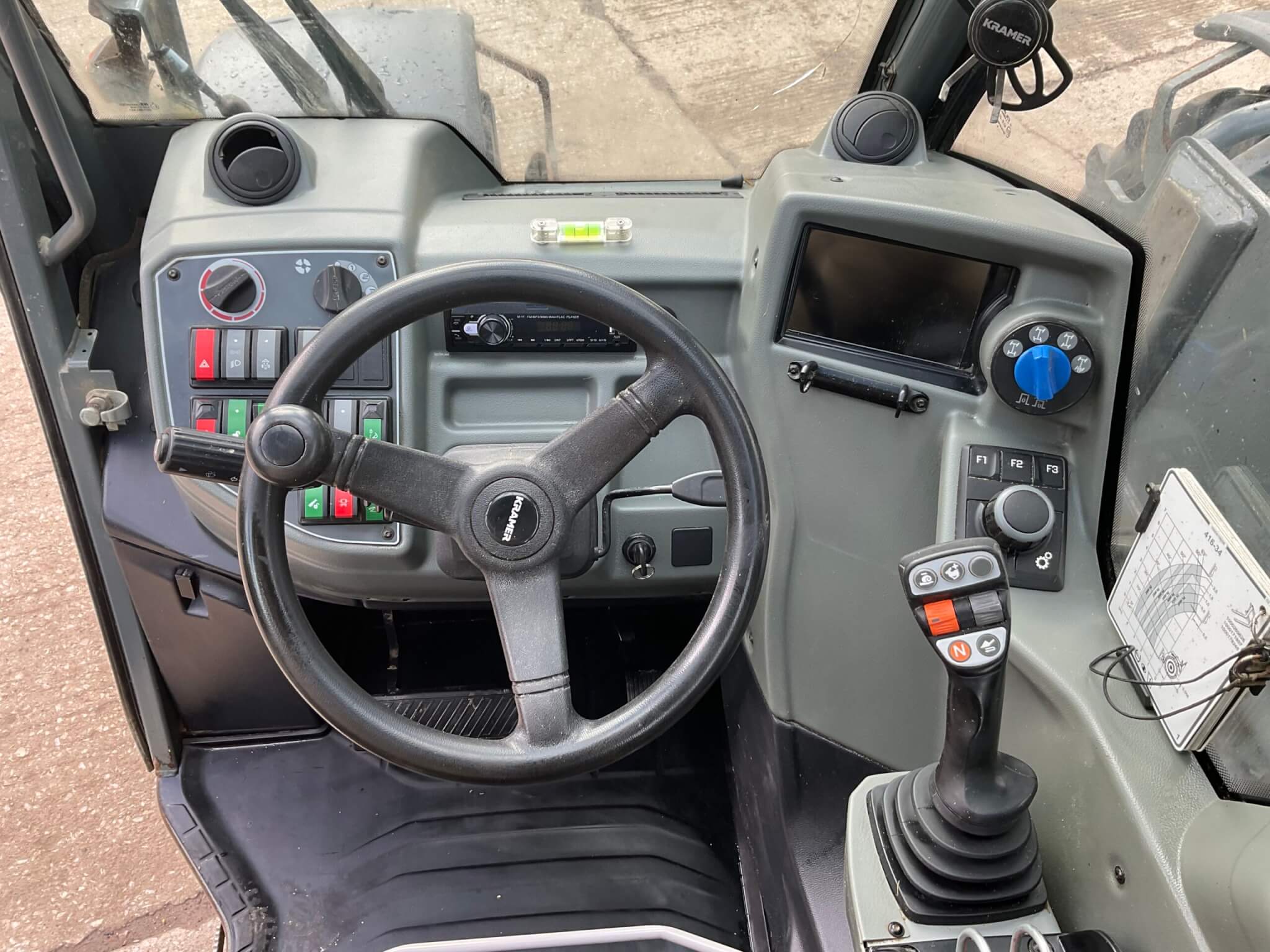 KRAMER KT557